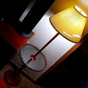 Glass table lamp